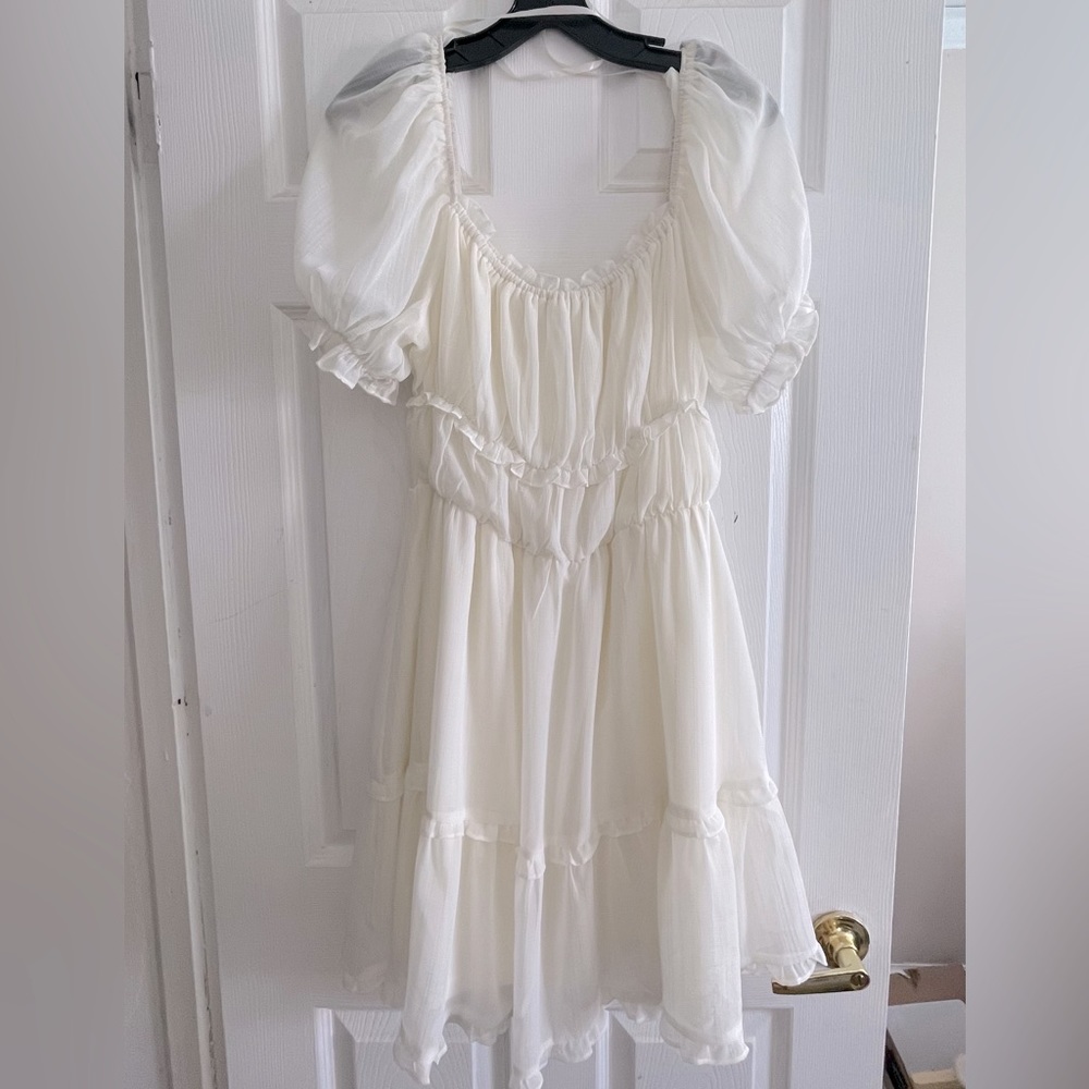 She + Sky white puff sleeve ruffled dress